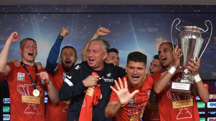 Gabi Balint îl pune la punct pe Dan Petrescu, după ce a înjurat-o pe Steaua la petrecerea lui CFR Cluj: „Nici dacă erai drogat sau beat nu aveai scuze!”