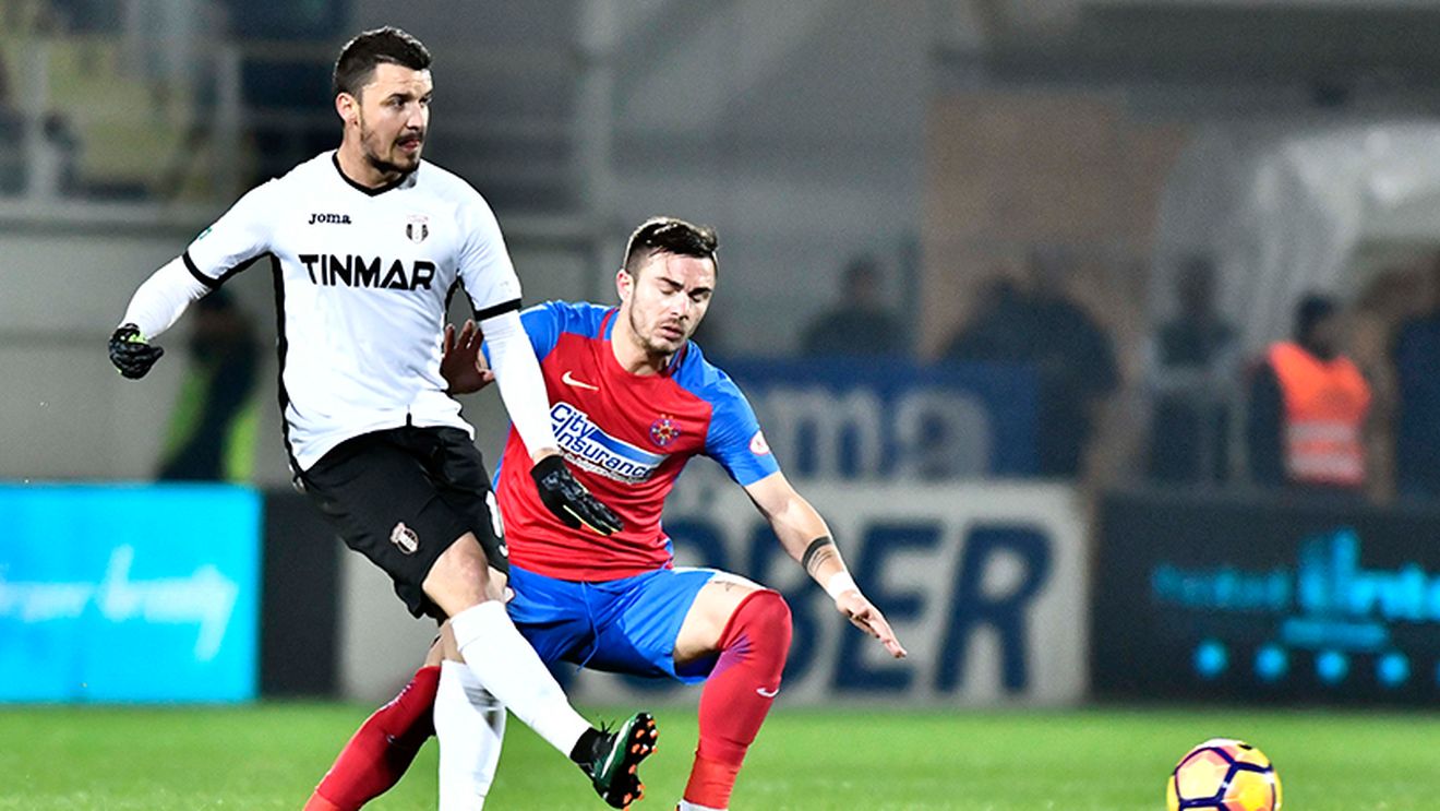 Încă o minune reușită de Șumudică. Astra - Steaua 1-0, iar echipa antrenată de Reghecampf poate să cadă pe locul 3 în clasament. Budescu a lovit în ultimele secunde