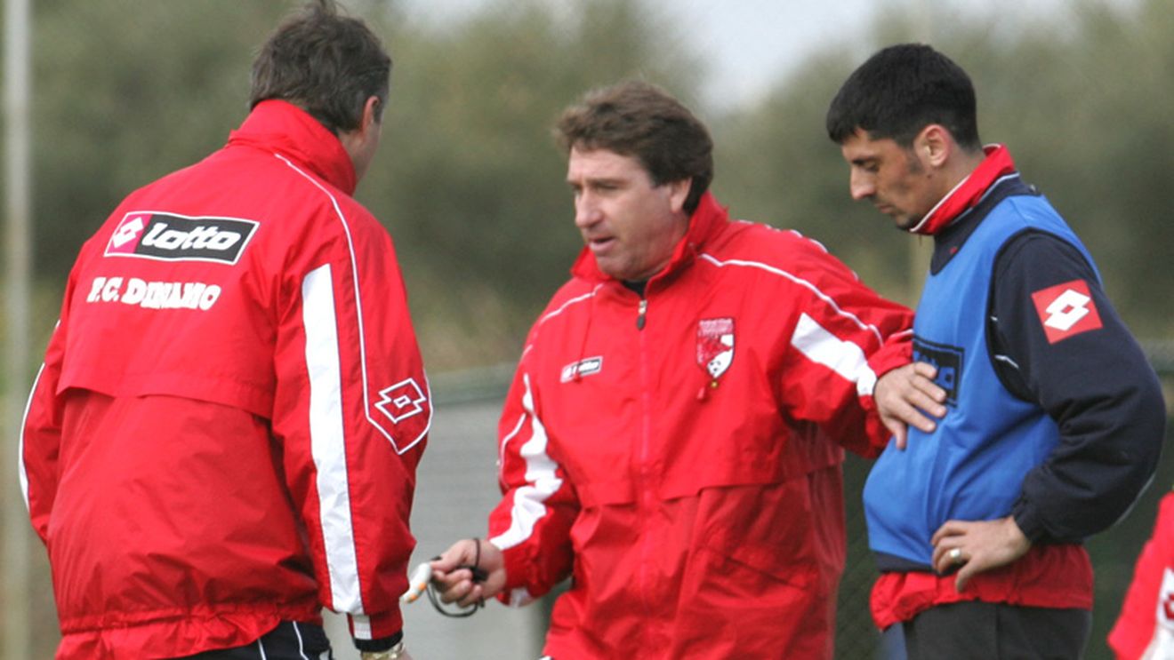 "Tactic, fotbalistul român este ZERO!" TU CE CREZI?