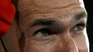 Zidane: „Real trebuie să copieze Barcelona"