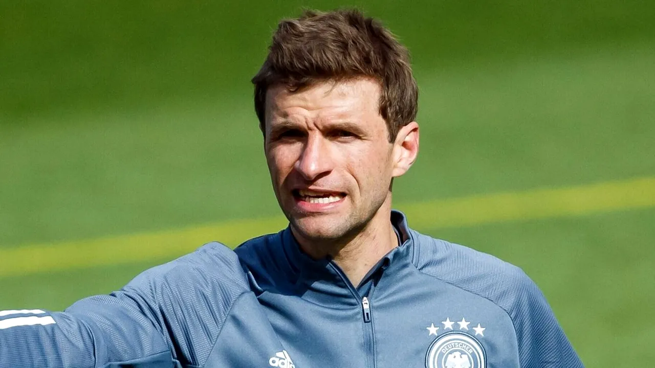 Casa vedetei bavareze Thomas Muller a fost spartă în timpul partidei dintre Bayern Munchen și Barcelona