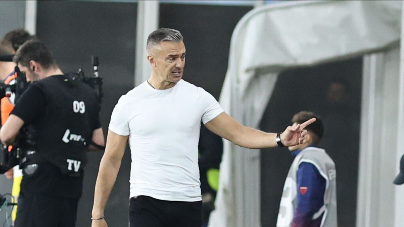 S-a băgat Pancu pentru Dan Şucu. Doi fotbalişti pe care Dinamo vrea să-i transfere din Superliga, propuşi de selecționerul U21 la Rapid: "Aleargă 13 kilometri pe meci. E maşină"