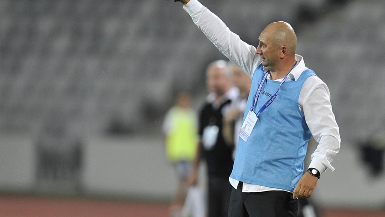A început derby-ul Clujului. Miriuță: "Stați liniștiți, batem U Cluj"