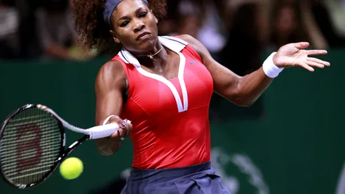Serena Williams a învins-o pe Azarenka și s-a calificat în semifinale la Turneul Campioanelor