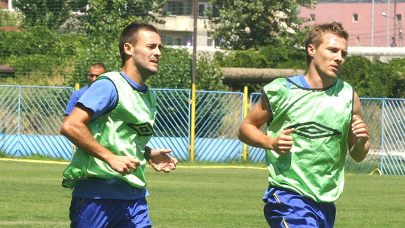 "M-am integrat foarte bine în echipă, abia aștept meciurile oficiale!" Hugo Moutinho, despre salvarea de la retrogradare. Apel către fani înainte de Rapid