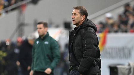 Mircea Lucescu s-a întâlnit cu selecționerul din Kosovo și nu s-a putut abține! Ce i-a transmis „Il Luce” l-a lăsat mască pe Franco Foda