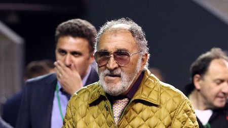 I-a pus miliardarului Ion Țiriac pe masă o ofertă de 12.000.000 de euro pentru una dintre cele mai rare mașini din istoria omenirii!