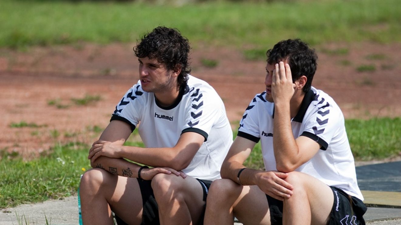 Perendija și Mojsov, fără carte verde