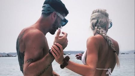 Noul „power couple” din lumea bogaților. Lucrează la același club și arată spectaculos