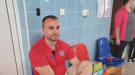 Soțul Cameliei Potec, mare susținător în adolescență al roș-albaștrilor, a dezvăluit că a fost ultras al Stelei: „Prima dată am fost în galerie la vârsta de 11 ani" | SPECIAL