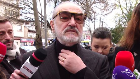 Grecilor nu le-a venit să creadă! Ce a făcut Gigi Becali la înmormântarea lui Mircea Lucescu