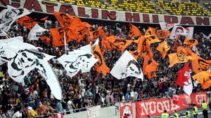 "Câinii" și-au dat seama că sunt mai slabi fără suporteri!** Pachete speciale la meciurile cu Gloria și Rapid: "Nu avem fani de vreme bună, ca alte echipe"