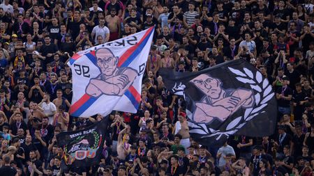 Ultrașii lui FCSB vor să se răzbune după umilința istorică suferită cu Silkeborg. „E posibil să nu fim la meci!” Fanii merg peste jucători la baza din Berceni