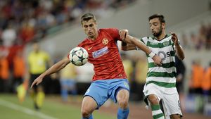 Pac-pac Larie, primul gol pentru FCSB: "Mi-a pus-o Budi pe cap și am împins-o în poartă". Ce spune stoperul despre revenirea lui Alibec și favoritele la titlu 