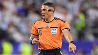 Porumboiu știe ce a decis FIFA în cazul lui Istvan Kovacs pentru sferturi. Ce zice de finala Cupei Mondiale