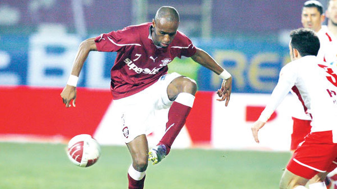 Cesinha, enervat la culme că a fost pus pe lista de transferuri! "Vamă" nu-i mai răspunde la telefon! Declarația prin care își pune fanii în cap