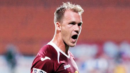 "Banii, unde-s banii?!"** Unii dintre CFR-iști au restanțe de două luni la salarii și nu au primit nici prima pentru titlu