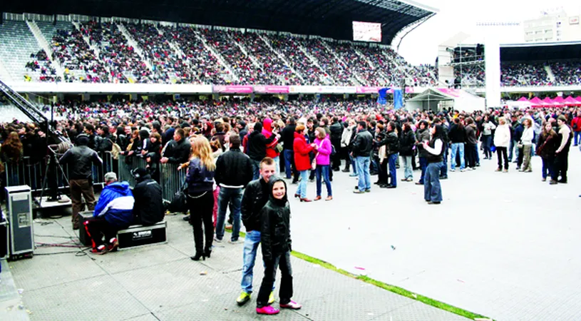 Protecție specială pentru gazonul de pe Cluj Arena!** Gazonul, impecabil după concertele din weekend