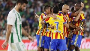 Meciul sezonului în Primera! Betis - Valencia era 0-4 în minutul 79, apoi a urmat o ploaie de goluri