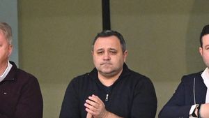 Legenda Stelei taie în carne vie! L-a făcut praf pe fostul comandant și a cerut public: „Poate ne dă Federația un loc în prima ligă!”. EXCLUSIV