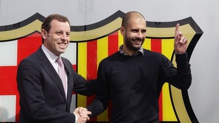Aroganță 'marca BarÃ§a'! Rosell le vorbește mai întâi arabilor și abia apoi fanilor din Spania! ** Prima declarație despre contractul lui Pep