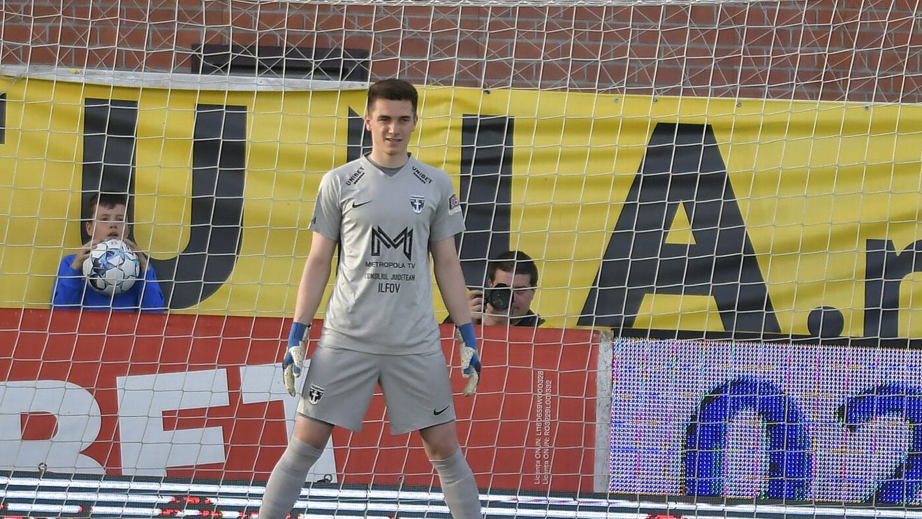 Portarul la care visează toți granzii din Superliga cere transferul la Rapid: „Este ceva special!”