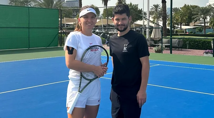 Cine este bărbatul cu care Simona Halep s-a afișat pentru prima oară, în acest weekend! În plin scandal de dopaj, el a făcut-o să zâmbească. FOTO