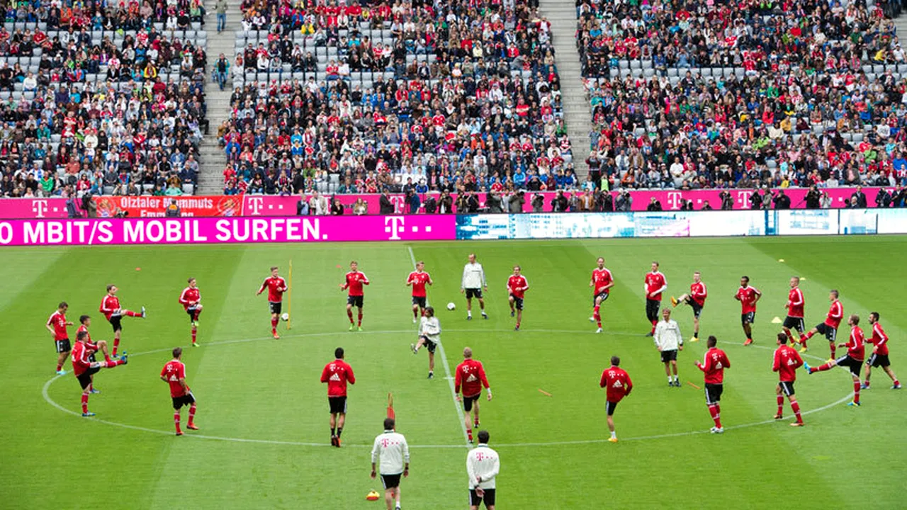 Bayern Munchen: 10.000 de spectatori la primul antrenament al lui Guardiola