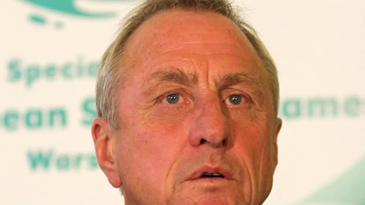 Cruyff critică apariția sponsorilor pe tricourile BarÃ§ei: 