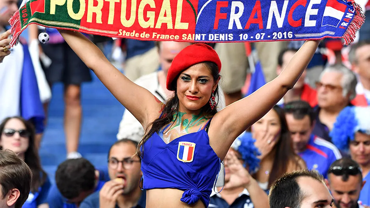 FOTO | Un suporter a intrat pe teren în timpul finalei Portugalia - Franța