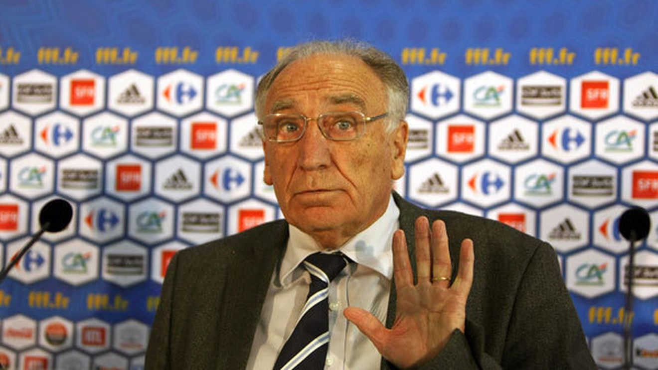 Președintele Federației Franceze de Fotbal a demisionat