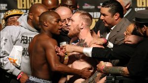 Așa ceva nu s-a mai văzut! Meciul revanșă între Conor McGregor și Floyd Mayweather se va desfășura pe un vas de croazieră!