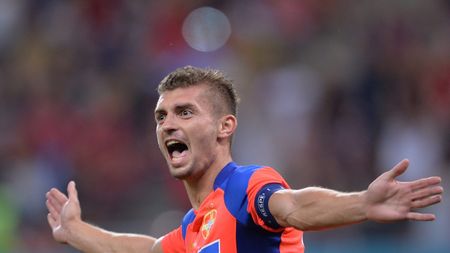 Florin Tănase, vizită de suflet în Bănie. Cu cine s-a întâlnit căpitanul FCSB înainte de meciul cu Universitatea Craiova | EXCLUSIV