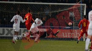 Anglia i-a speriat pe tinerii lui Săndoi!** VIDEO - Zaha a avut o execuție superbă