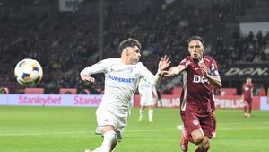 Camora a venit la interviu şi şi-a distrus colegii după CFR - Farul 0-2: „Foarte rușinos! O să jucăm la 11 dimineața în Liga 2”
