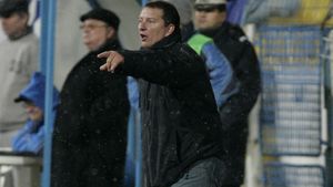 "Mă gândesc cu groază la cât de slab e fotbalul românesc"