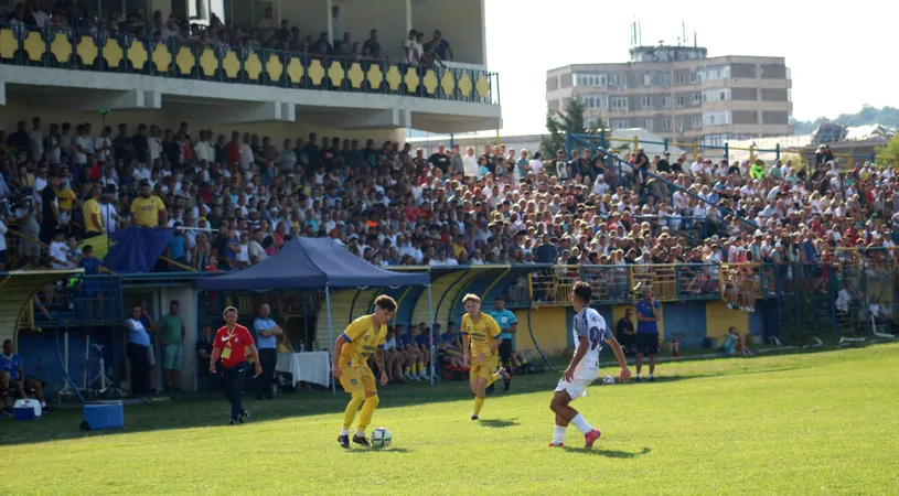 Clubul din România care pune în vânzare abonamente înaintea etapei a noua a campionatului! Se pot achiziționa doar de la… Primărie!