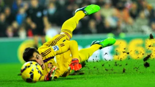 Costel Pantilimon a fost inclus de presa engleză în echipa etapei din Premier League