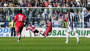 Comentariul LIVE al partidei Universitatea Cluj - Gloria Buzău 1-2