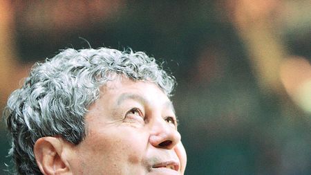 Mircea Lucescu : „Am zburat printre berbecuți și haine!"