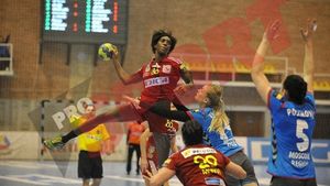 Pacientul Oltchim trăiește!** Vâlcencele au câștigat cu Zvezda, scor 29-25!