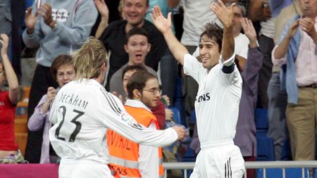 Echipa 'pensionarilor'!** Media de vârstă e de peste 36 de ani! Cum ar arată primul "11" al vedetelor în activitate