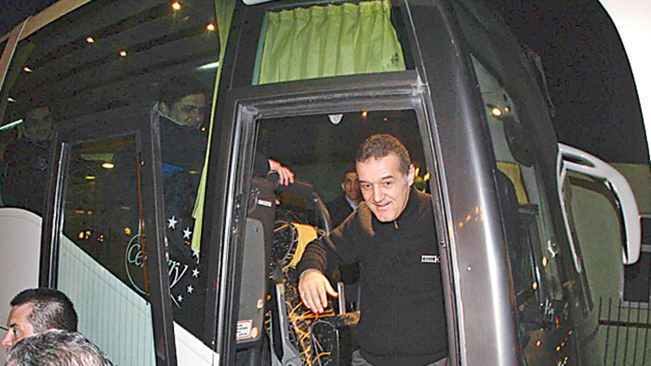 Gigi Becali: „A început războiul!"