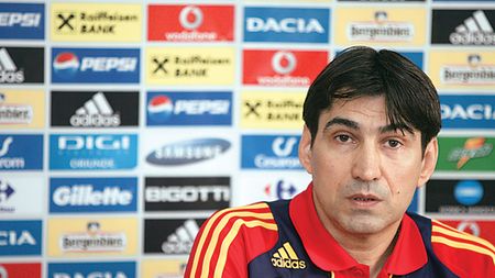 Pițurcă: „E supărat Mutu? Sigur o să îi treacă!"