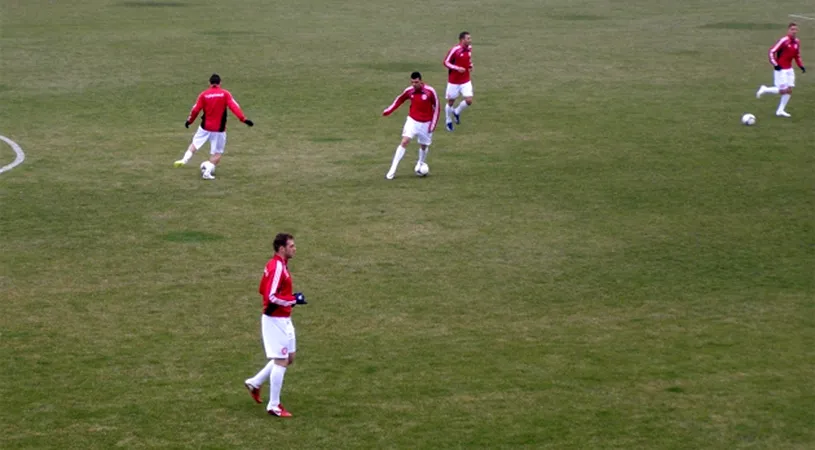 Fluier final la Slatina!** FC Olt câștigă la masa verde după ce
FC Universitatea nu s-a prezentat! Oltenii sunt acum la Leamna, unde se antrenează!