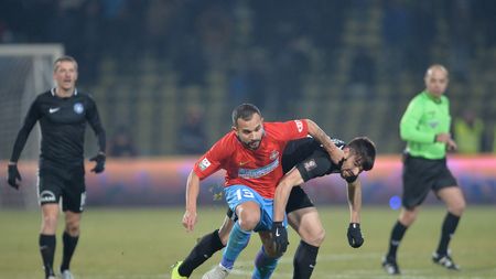 EXCLUSIV | "A călcat pe bec" și s-a întâlnit față în față cu Hagi! Ce s-a întâmplat în timpul întâlnirii de gradul zero între fotbalistul Viitorului și "Rege": "A fost bărbat"