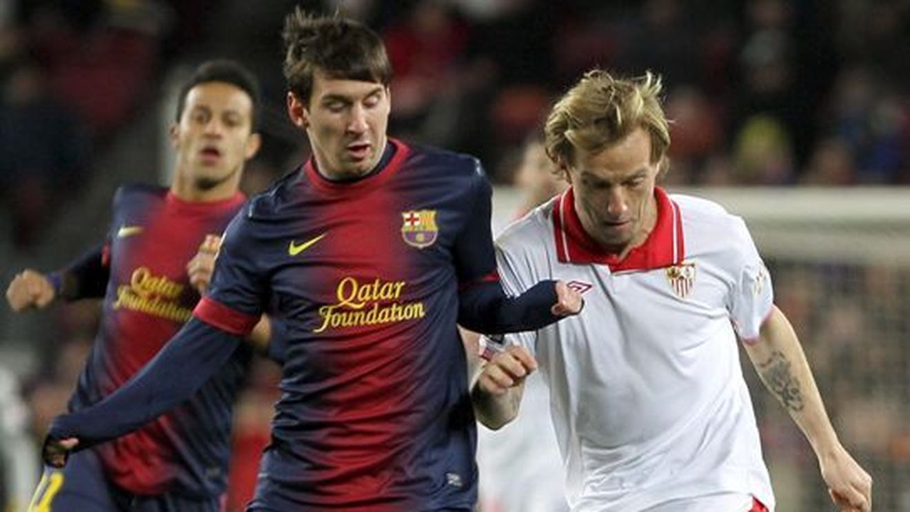 Lionel Messi, 15 meciuri consecutive în care înscrie!** BarÃ§a - Sevilla 2-1! Barcelona suferă însă