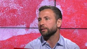 Cum a evitat Răzvan Raț contactul cu FRF înainte de următorul meci de la EURO 2020 de pe Arena Națională: „Am bilet de la Federația Ucrainei” | VIDEO EXCLUSIV ProSport Live