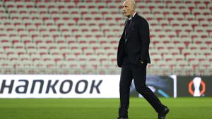 „Nu s-a terminat încă”. Philippe Clement, anunț chiar înainte de Rangers - Celtic, meciul care poate fi ultimul pentru Ianis Hagi în Scoția