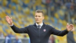 INTERVIU | Gâlcă e dur, dar realist: "Spania nu ne lasă niciun punct în ultima etapă". Secretul din vestiarul Stelei: "Asta făcea Varela", Top 3 talente nevalorificate și cele trei care se bat la titlu în România